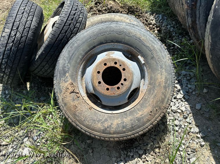 image for item OG9264 (8) tires and wheels