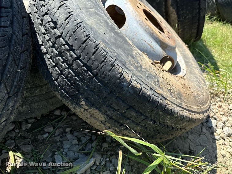 image for item OG9264 (8) tires and wheels