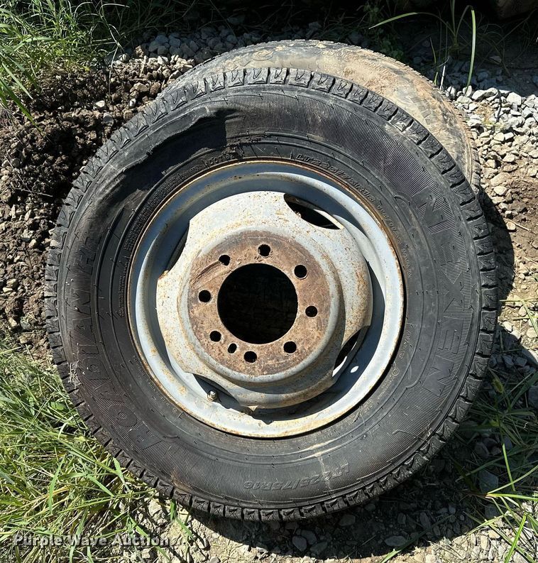 image for item OG9264 (8) tires and wheels