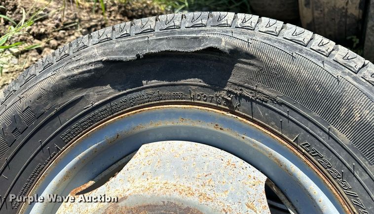 image for item OG9264 (8) tires and wheels