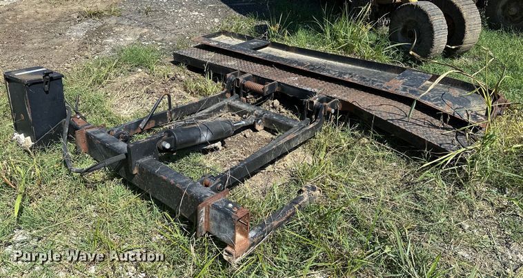 image for item OG9265 84"W end lift gate