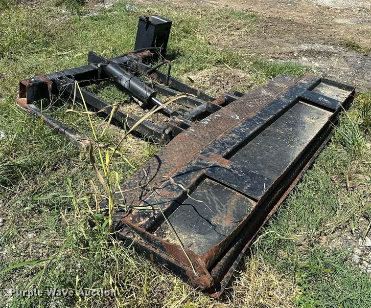 image for item OG9265 84"W end lift gate