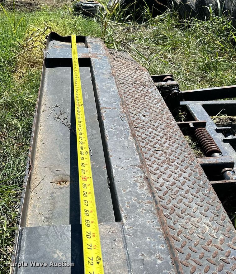 image for item OG9265 84"W end lift gate