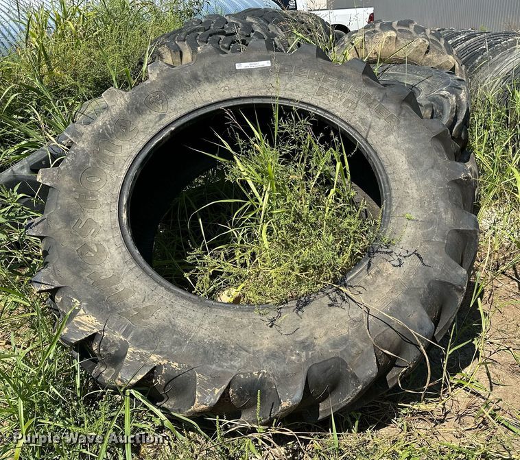 image for item OG9267 (4) tractor tires