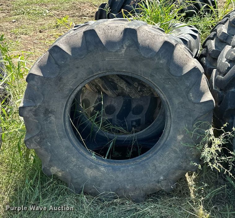 image for item OG9267 (4) tractor tires