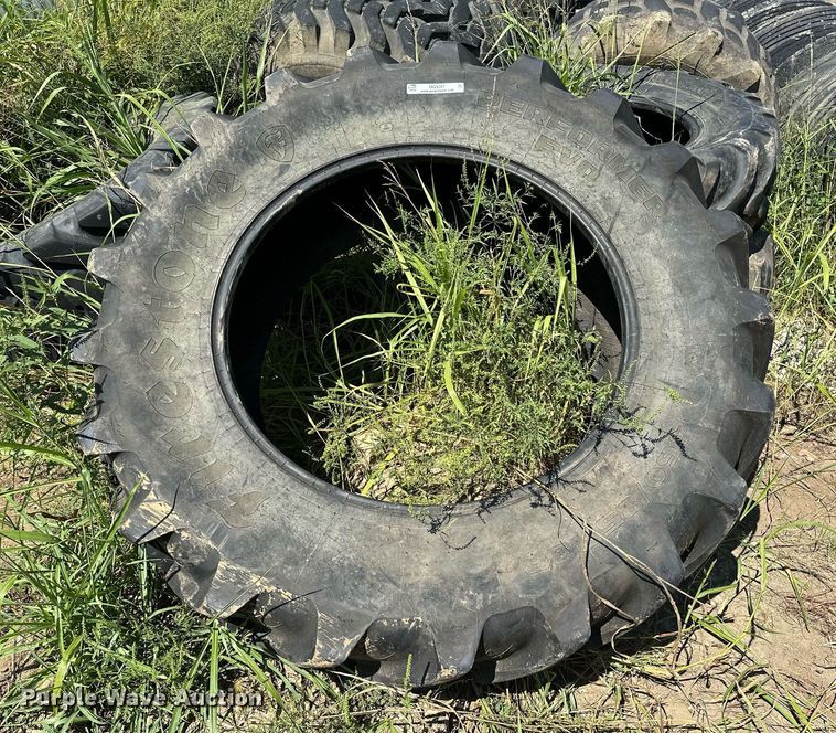 image for item OG9267 (4) tractor tires