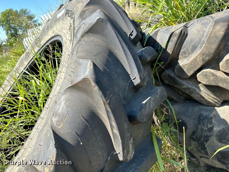 image for item OG9267 (4) tractor tires