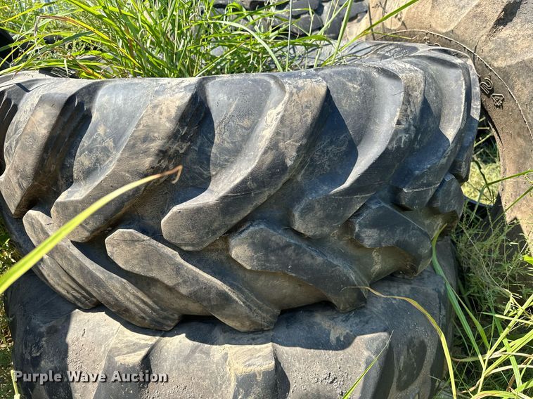 image for item OG9267 (4) tractor tires