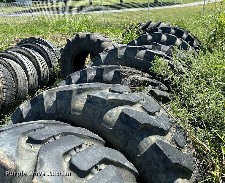image for item OG9268 (12) motor grader tires