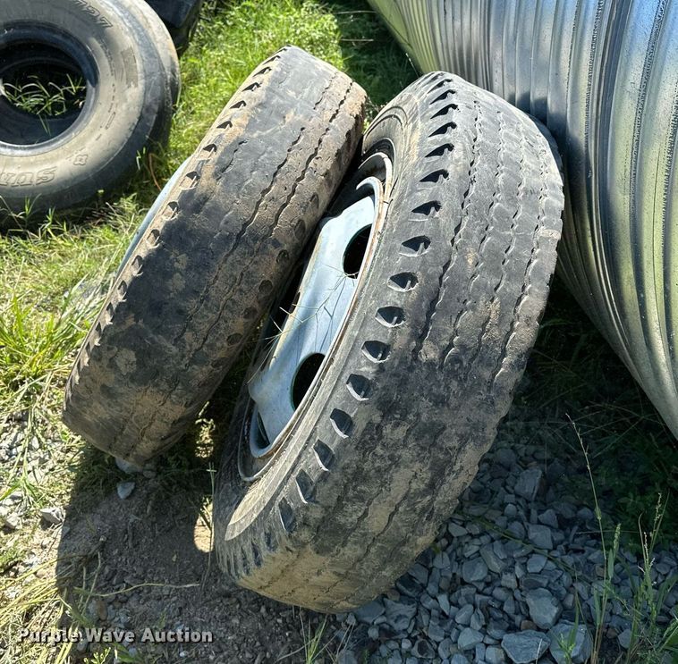 image for item OG9269 (2) Hercules Hercumile 7.50-20 tires and wheels