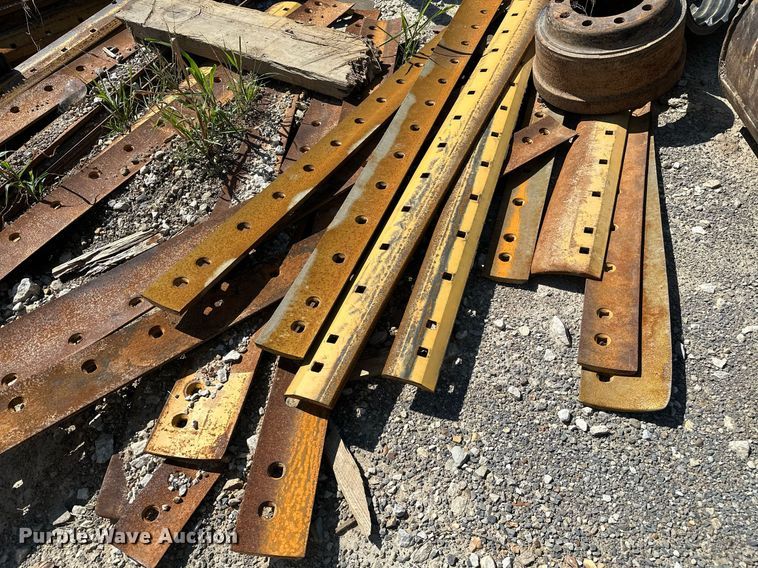 image for item OG9270 Approximately (175) motor grader blades