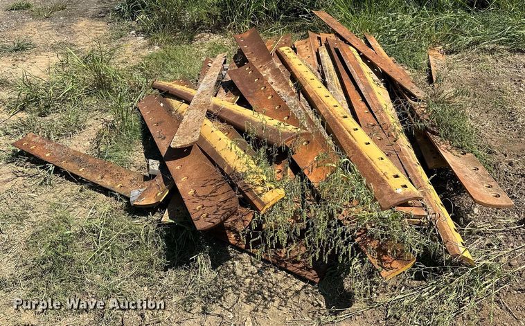 image for item OG9270 Approximately (175) motor grader blades