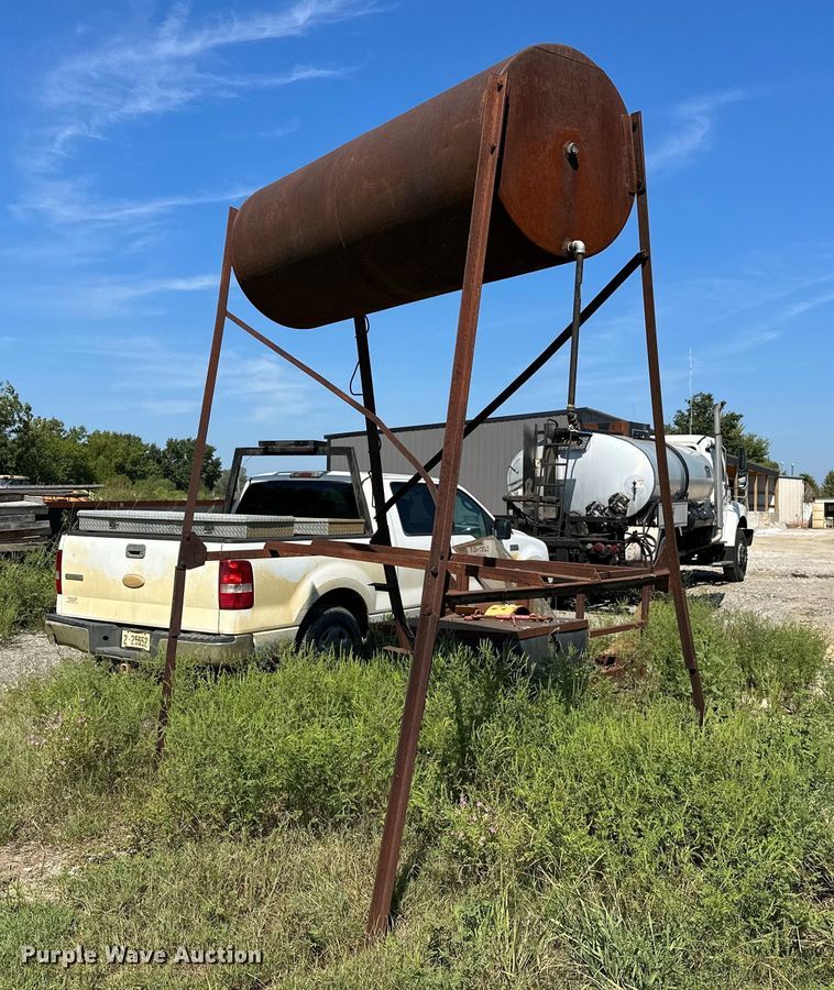 image for item OG9271 Fuel tank