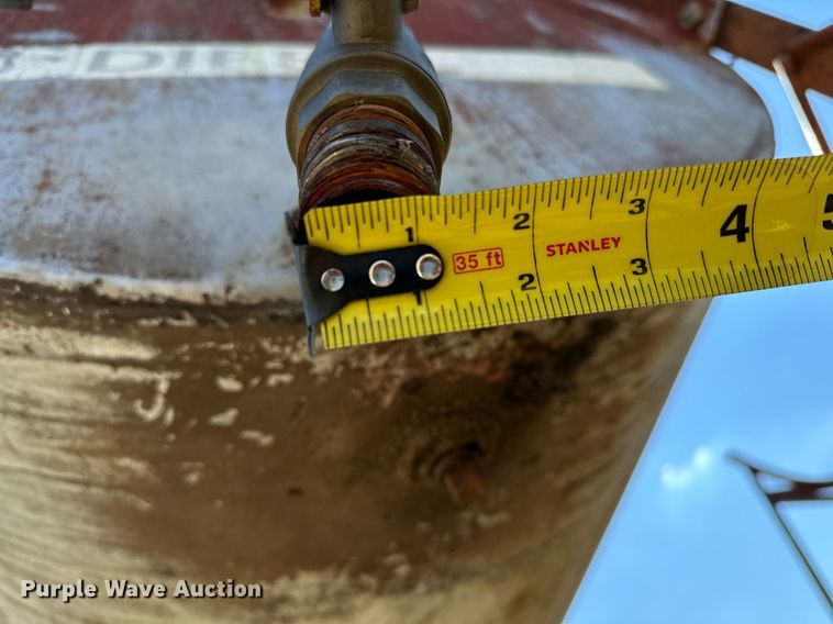 image for item OG9272 (2) fuel Tanks