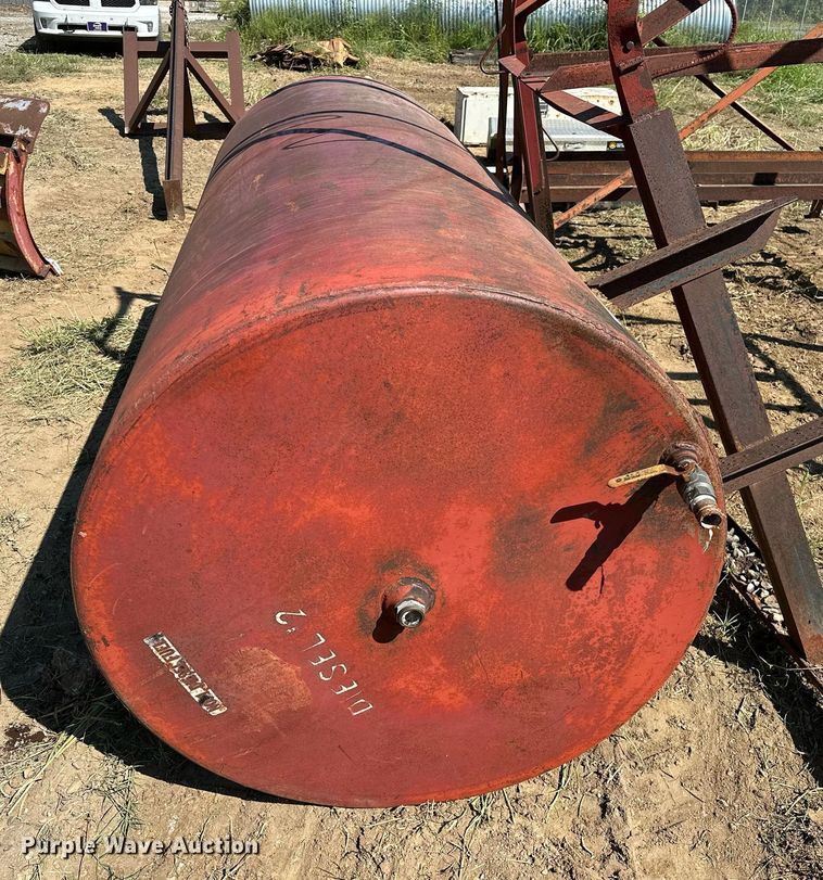 image for item OG9272 (2) fuel Tanks