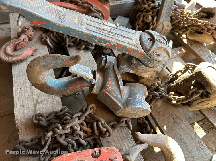 image for item OG9279 (3) chain hoists