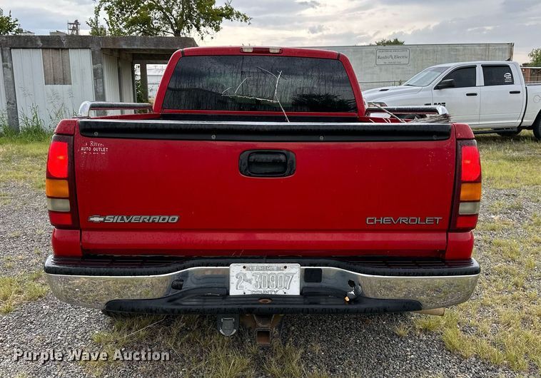 image for item OG9281 2001 Chevrolet Silverado 1500  Ext. Cab pickup truck