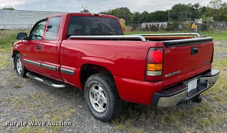 image for item OG9281 2001 Chevrolet Silverado 1500  Ext. Cab pickup truck