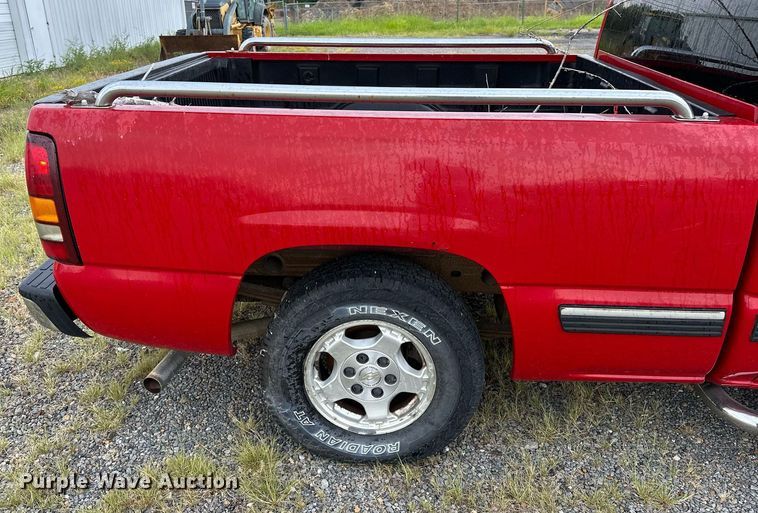 image for item OG9281 2001 Chevrolet Silverado 1500  Ext. Cab pickup truck