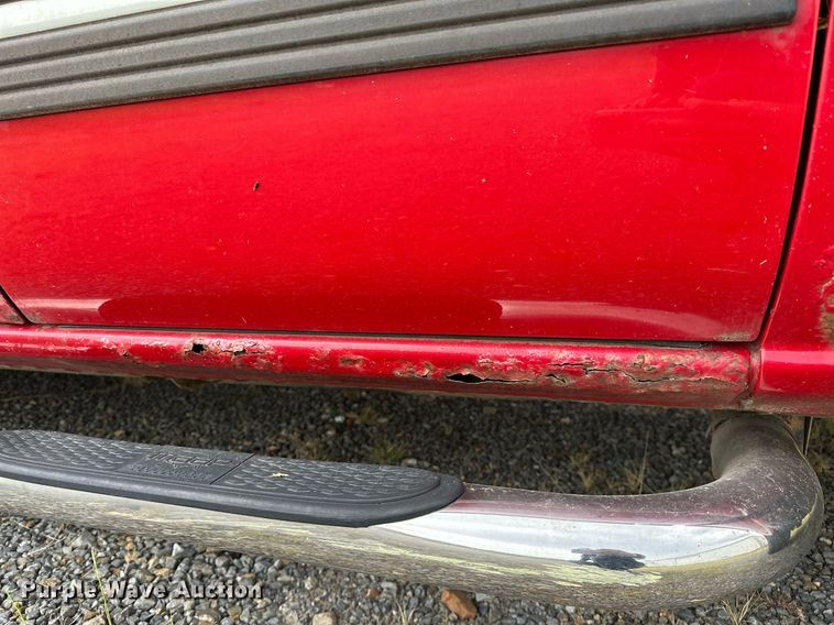 image for item OG9281 2001 Chevrolet Silverado 1500  Ext. Cab pickup truck