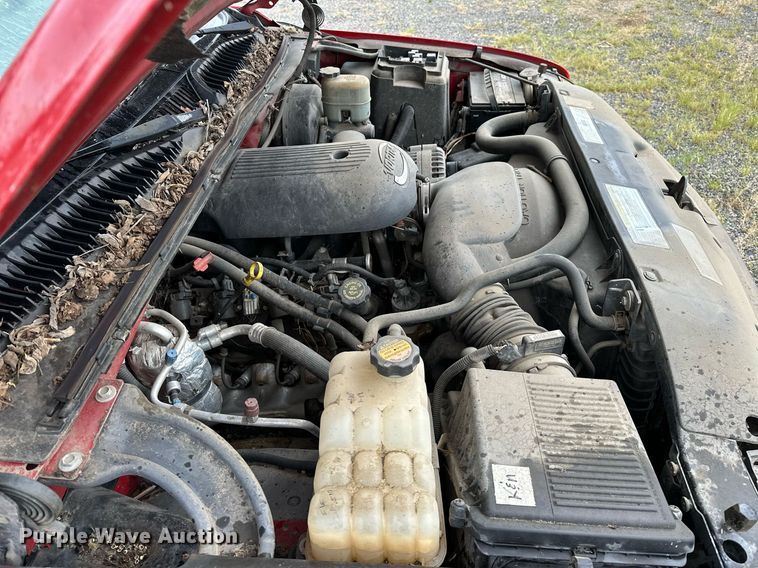 image for item OG9281 2001 Chevrolet Silverado 1500  Ext. Cab pickup truck