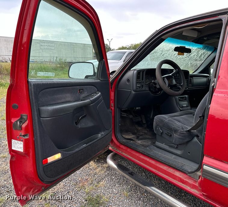 image for item OG9281 2001 Chevrolet Silverado 1500  Ext. Cab pickup truck