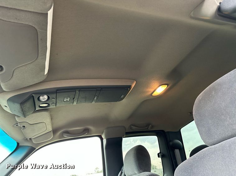 image for item OG9281 2001 Chevrolet Silverado 1500  Ext. Cab pickup truck