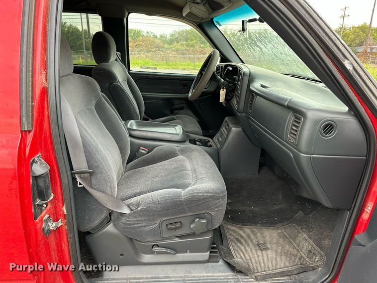 image for item OG9281 2001 Chevrolet Silverado 1500  Ext. Cab pickup truck