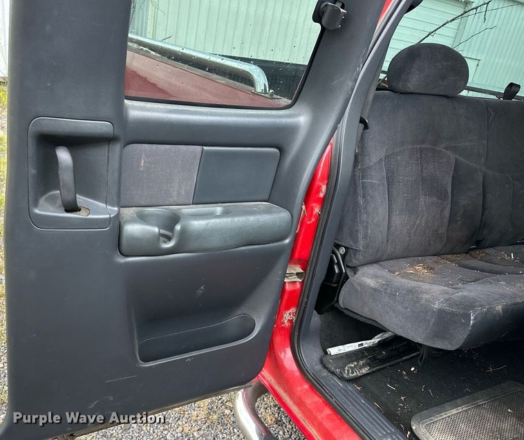 image for item OG9281 2001 Chevrolet Silverado 1500  Ext. Cab pickup truck