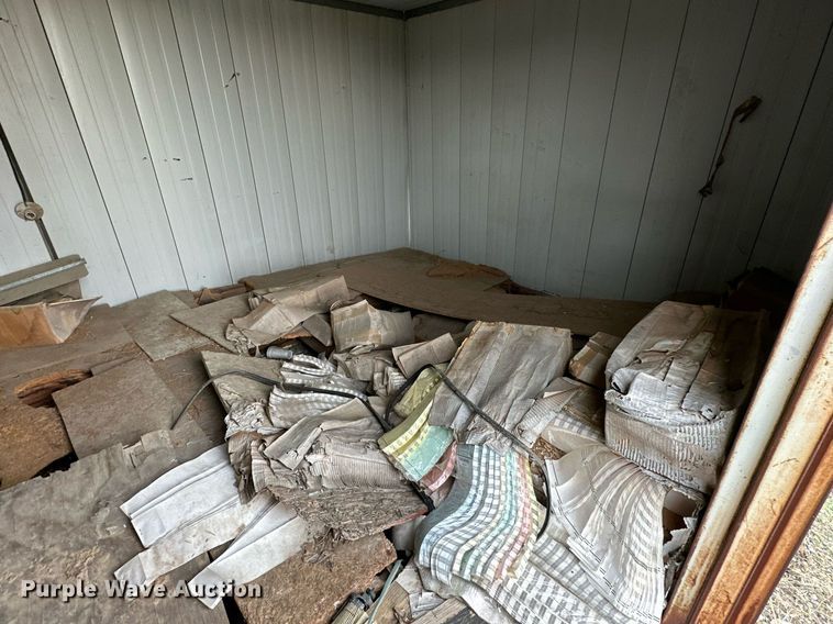 image for item OG9282 Shed