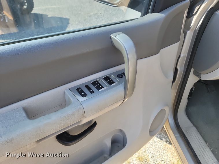 image for item OG9351 2009 GMC Sierra 1500  Ext. Cab pickup truck