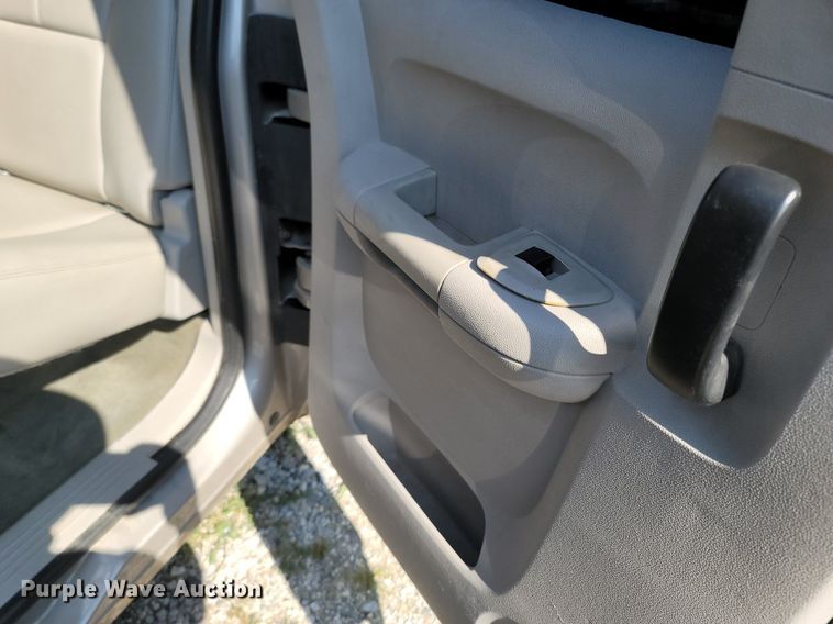 image for item OG9351 2009 GMC Sierra 1500  Ext. Cab pickup truck