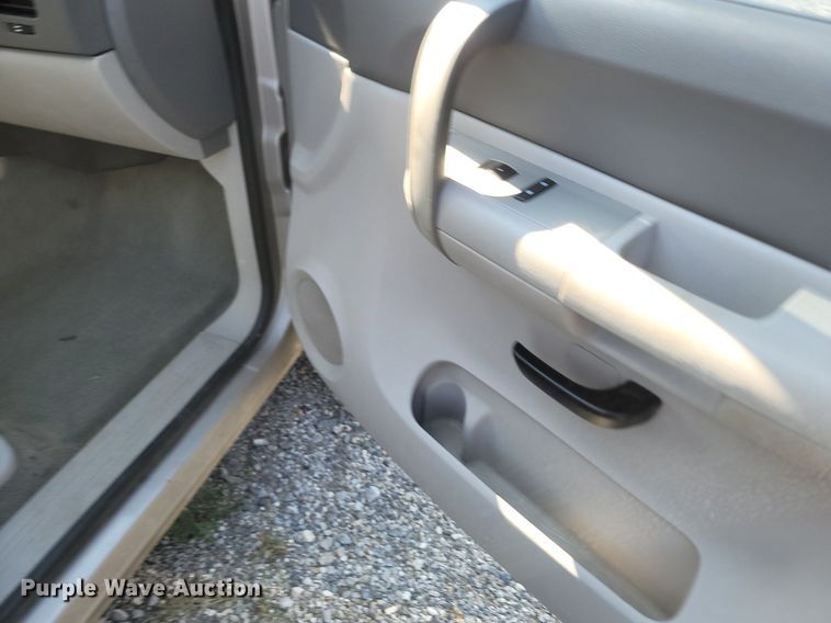 image for item OG9351 2009 GMC Sierra 1500  Ext. Cab pickup truck