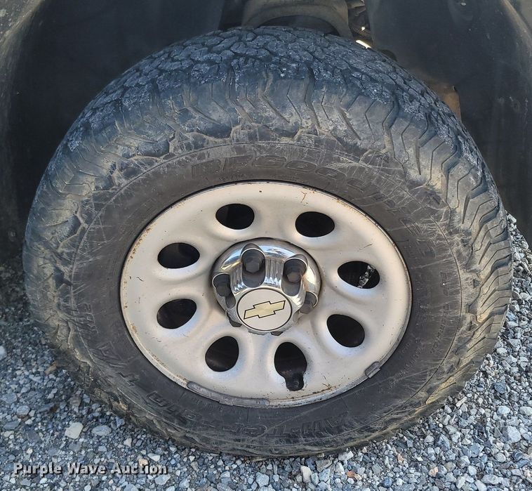 image for item OG9351 2009 GMC Sierra 1500  Ext. Cab pickup truck