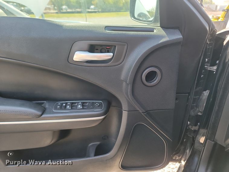 image for item OG9352 2016 Dodge Charger Police