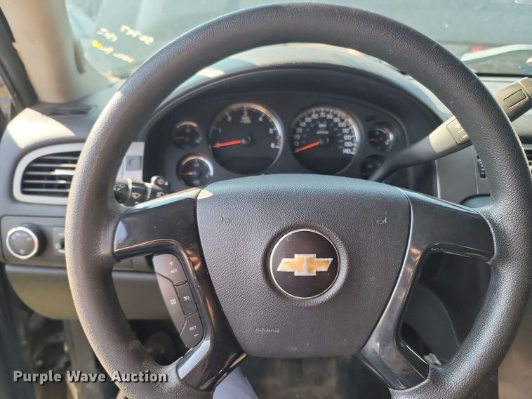 image for item OG9355 2013 Chevrolet Tahoe Police  SUV