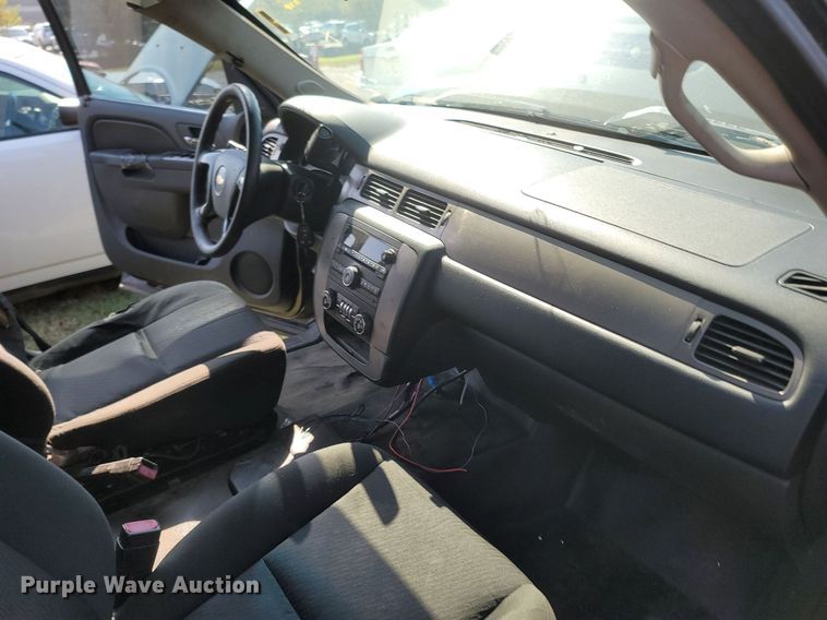 image for item OG9355 2013 Chevrolet Tahoe Police  SUV