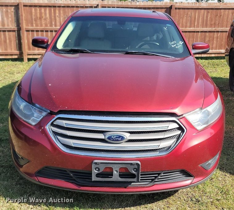 image for item OG9356 2013 Ford Taurus SEL