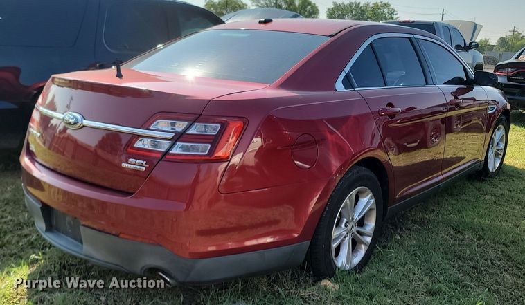 image for item OG9356 2013 Ford Taurus SEL