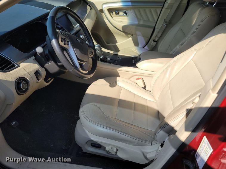 image for item OG9356 2013 Ford Taurus SEL