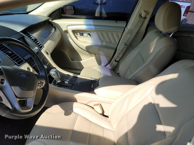 image for item OG9356 2013 Ford Taurus SEL