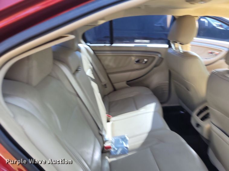 image for item OG9356 2013 Ford Taurus SEL