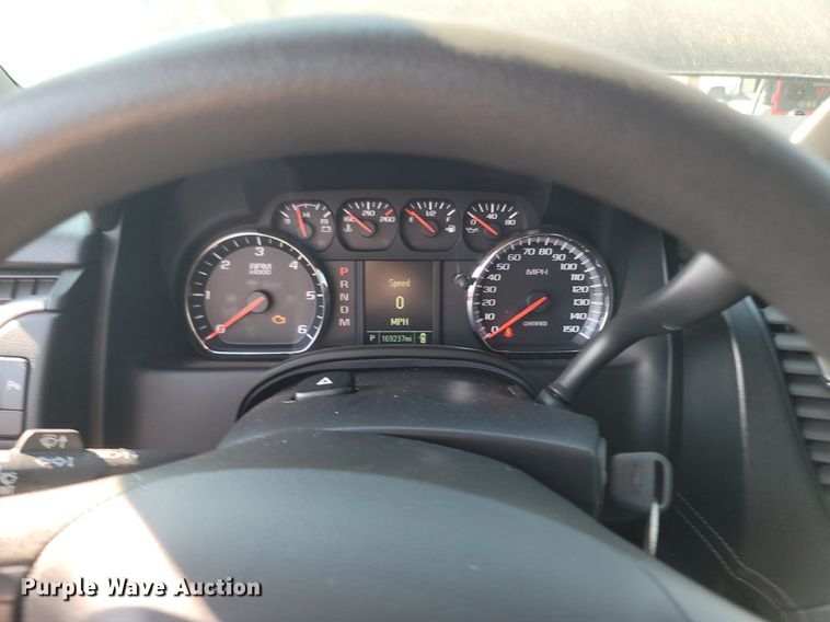 image for item OG9357 2015 Chevrolet Tahoe Police  SUV