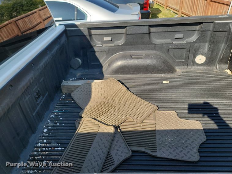 image for item OG9358 2012 GMC Sierra 1500  Crew Cab pickup truck