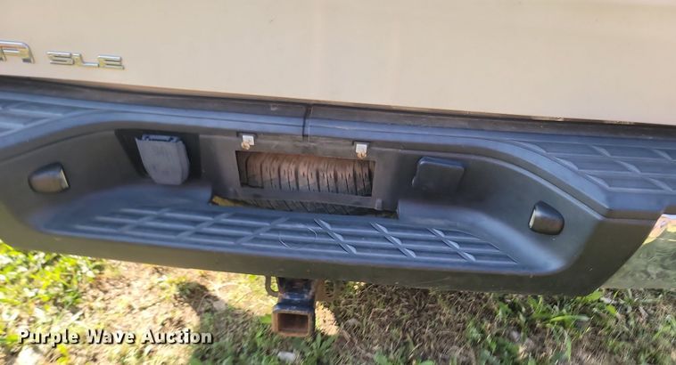 image for item OG9358 2012 GMC Sierra 1500  Crew Cab pickup truck