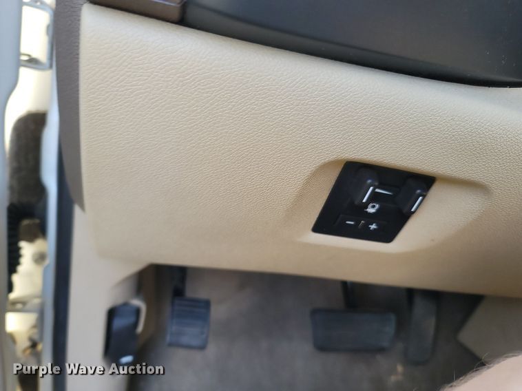 image for item OG9358 2012 GMC Sierra 1500  Crew Cab pickup truck