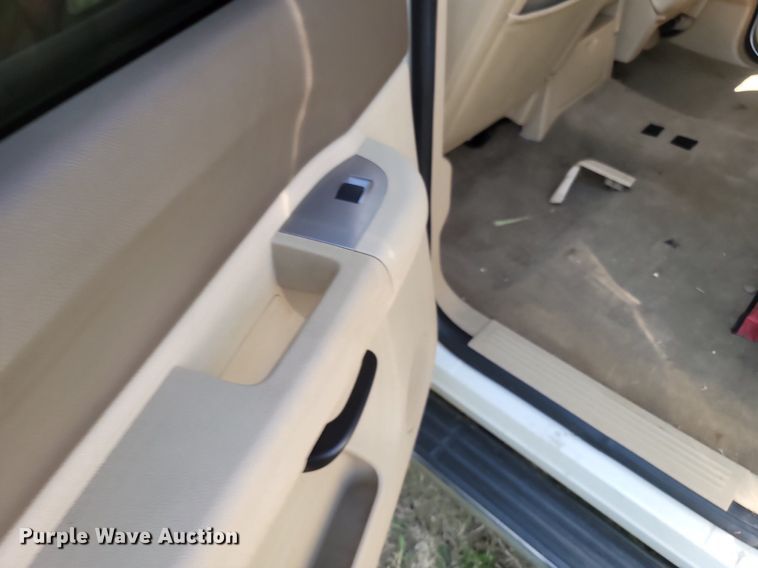 image for item OG9358 2012 GMC Sierra 1500  Crew Cab pickup truck