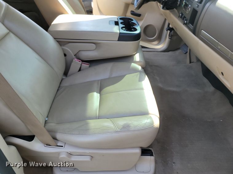 image for item OG9358 2012 GMC Sierra 1500  Crew Cab pickup truck