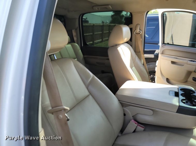 image for item OG9358 2012 GMC Sierra 1500  Crew Cab pickup truck