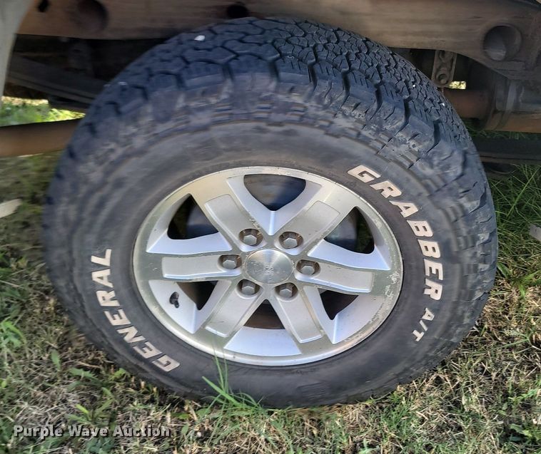 image for item OG9358 2012 GMC Sierra 1500  Crew Cab pickup truck